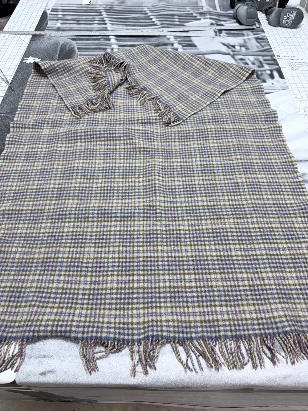 Johnston’s of Elgin Johnston’s Home Made in Scotland Lambs Wool sz 72x56 Blanket